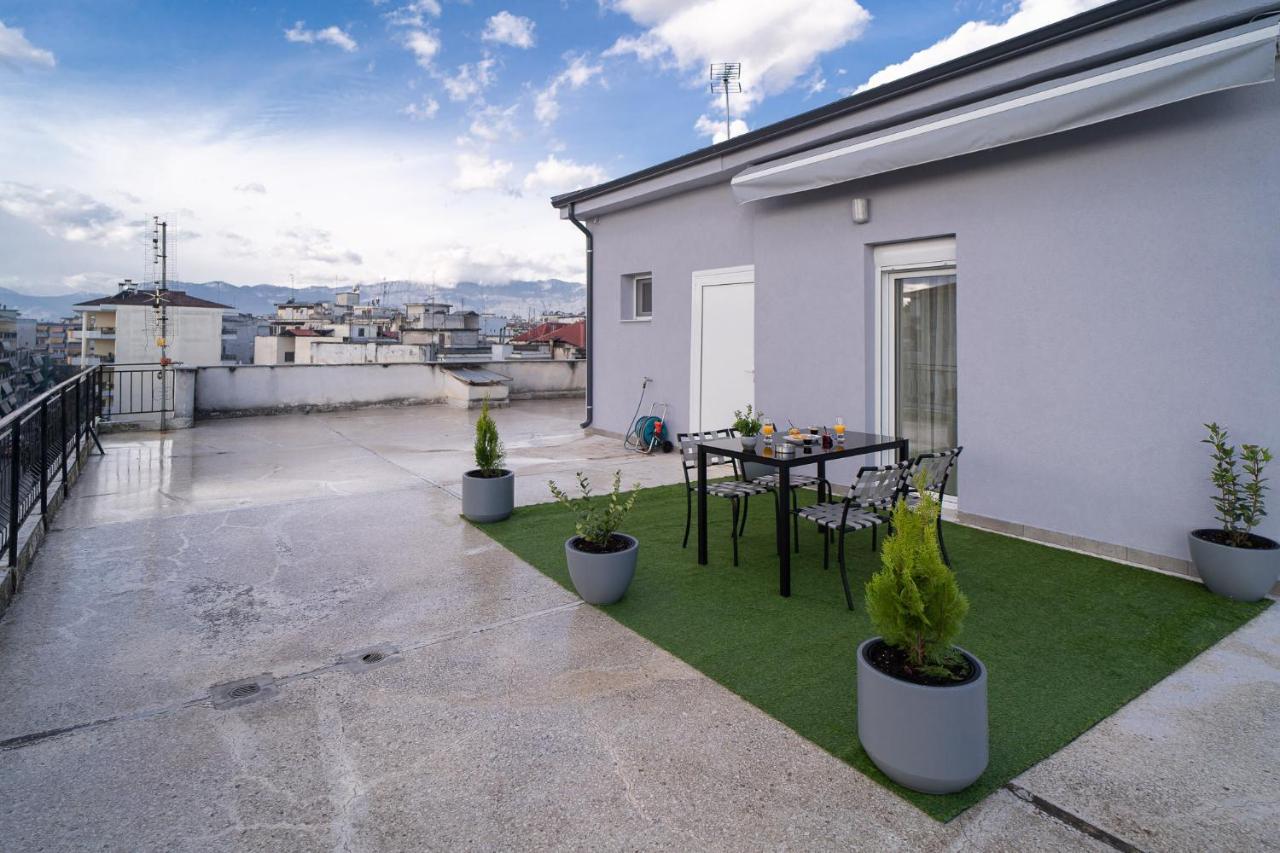 Lux Palace Trikala Екстер'єр фото